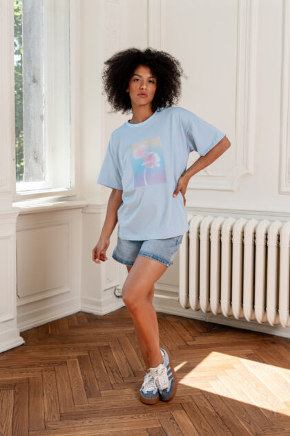 T-SHIRT PASTEL FLOWER NIEBIESKI